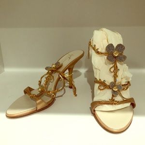 Giuseppe Zanotti Rhinestone High heel sandals